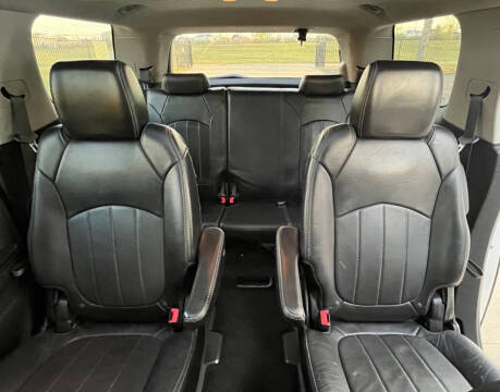 2013 GMC Acadia Denali