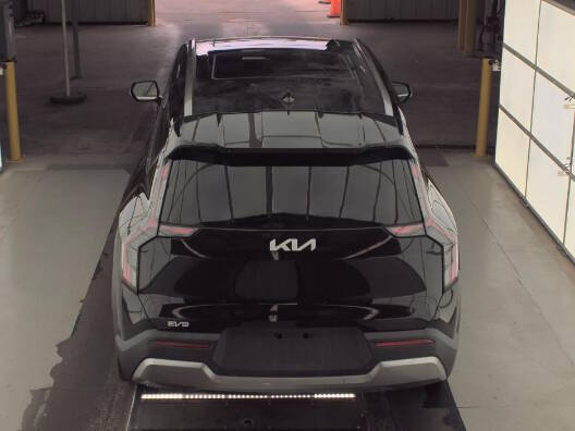 2024 Kia EV9 Wind