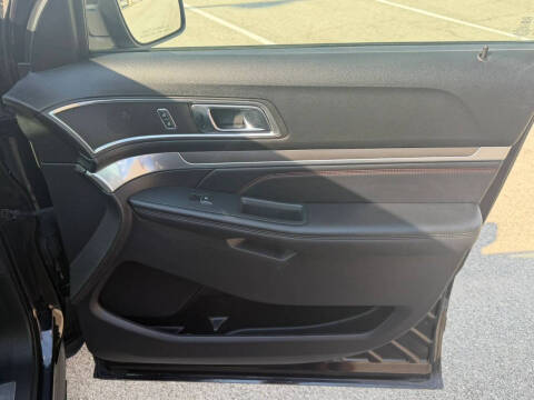 2019 Ford Explorer Sport