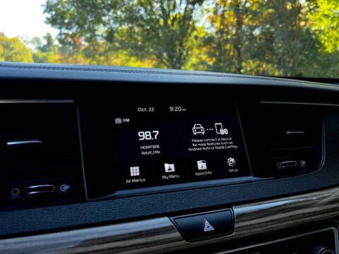 2019 Kia Cadenza Premium