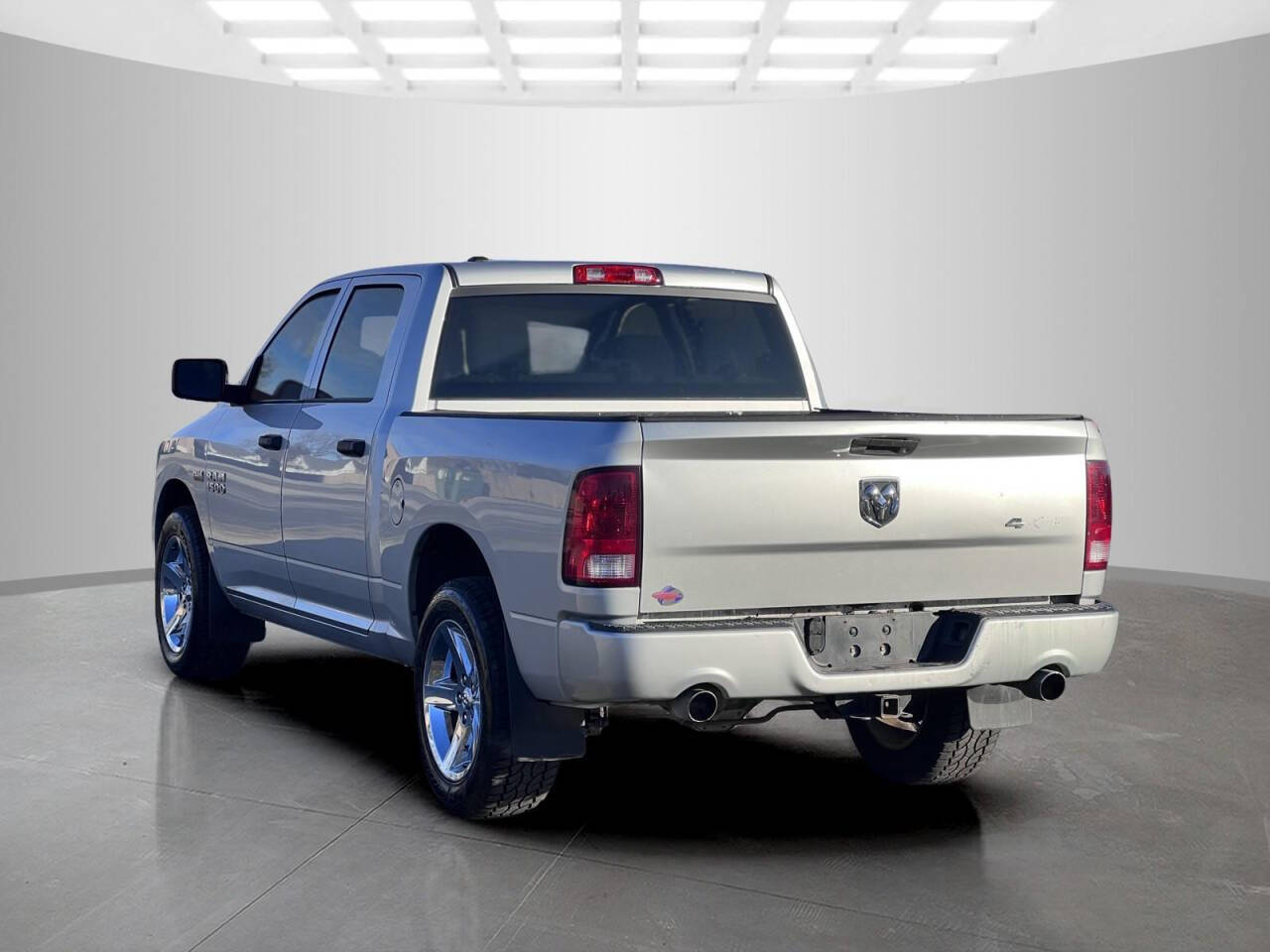 2015 Ram 1500 for sale at Used Cars Toledo in Oregon, OH