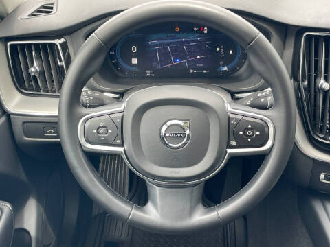 2023 Volvo XC60 B5 Core