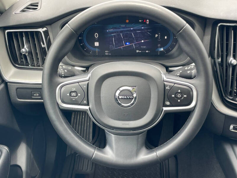 2023 Volvo XC60 B5 Core
