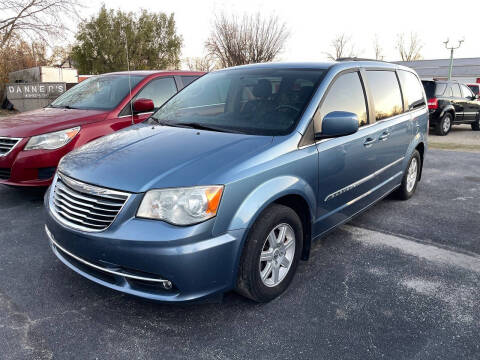 2012 Chrysler Town and Country Touring