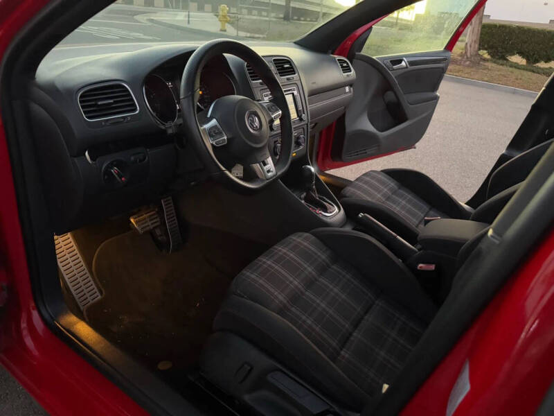 2010 Volkswagen GTI Base PZEV