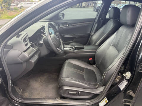 2017 Honda Civic EX-L w/Navi