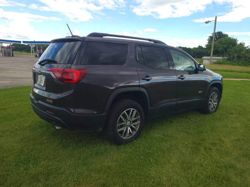 2017 GMC Acadia SLE-2