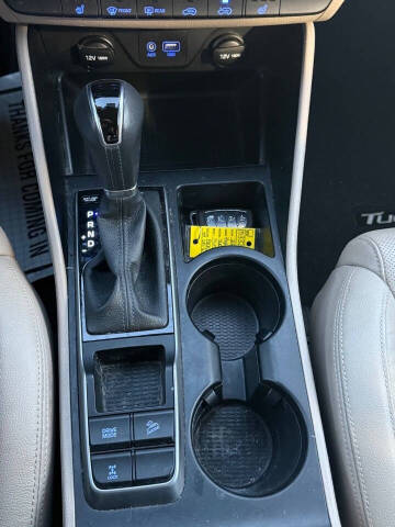 2017 Hyundai Tucson SE Plus