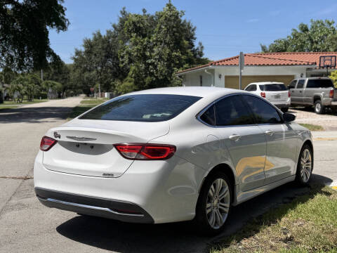 2015 Chrysler 200 Limited