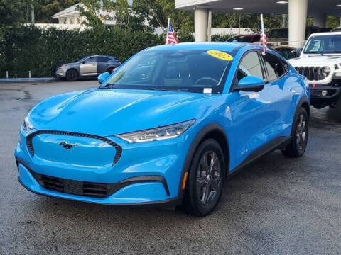 2022 Ford Mustang Mach-E Select