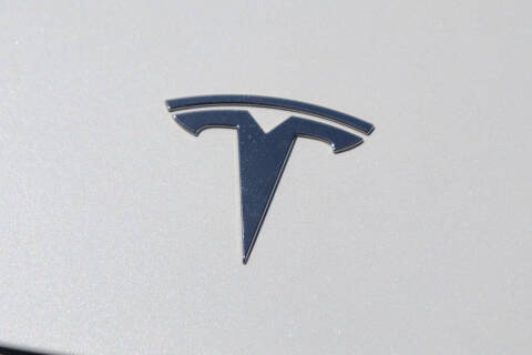 2024 Tesla Model Y Performance