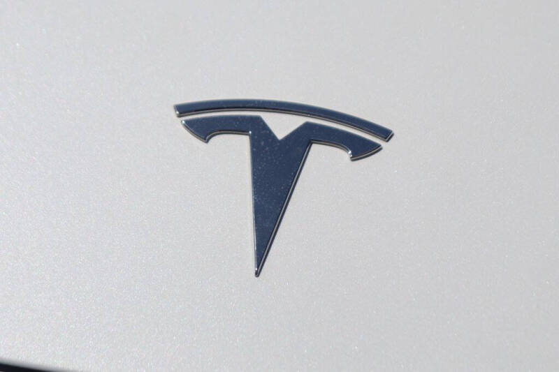 2024 Tesla Model Y Performance