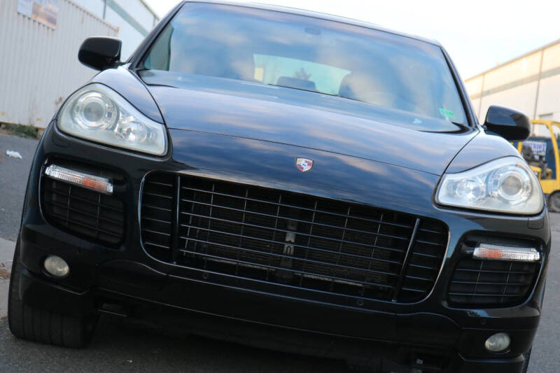 2009 Porsche Cayenne GTS Tiptronic