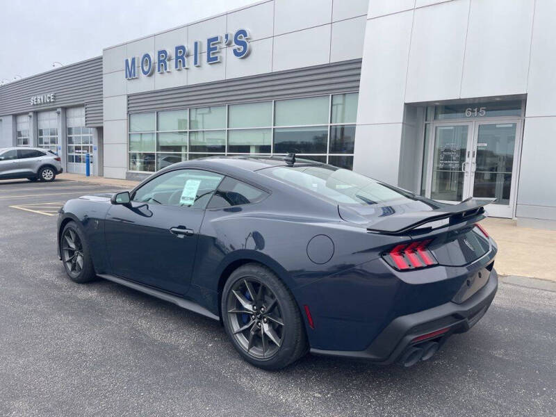 2025 Ford Mustang Dark Horse
