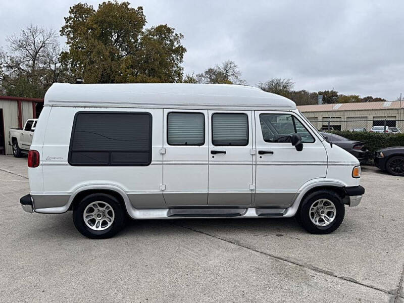 1997 Dodge Ram Van 2500