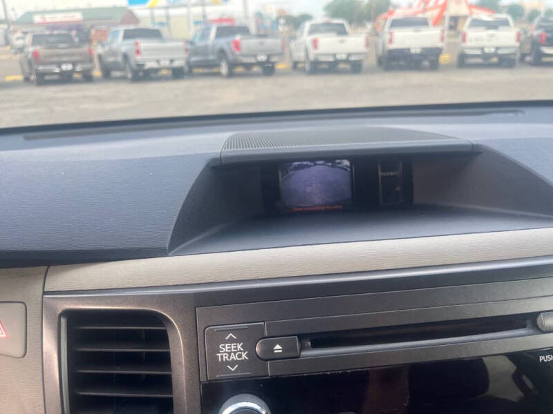 2012 Toyota Sienna LE 7-Passenger