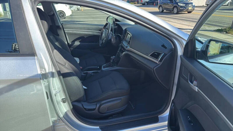 2017 Hyundai Elantra Value Edition