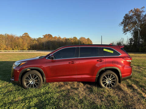 2017 Toyota Highlander SE