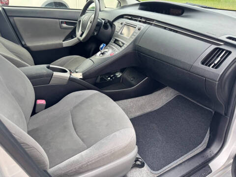 2012 Toyota Prius Three