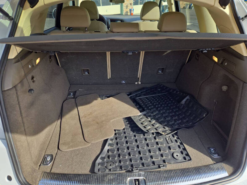 2016 Audi Q5 2.0T quattro Premium Plus