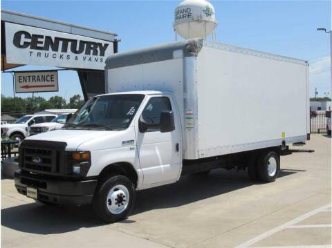 2014 Ford E-Series Chassis for sale at CENTURY TRUCKS & VANS in Grand Prairie TX