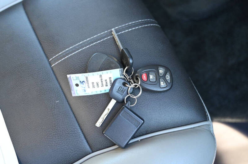 2018 GMC Savana LS 2500