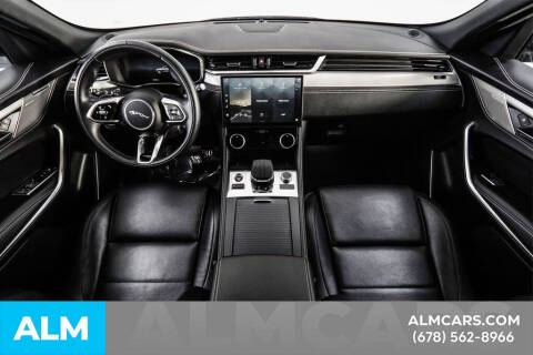 2025 Jaguar F-PACE P250 R-Dynamic S