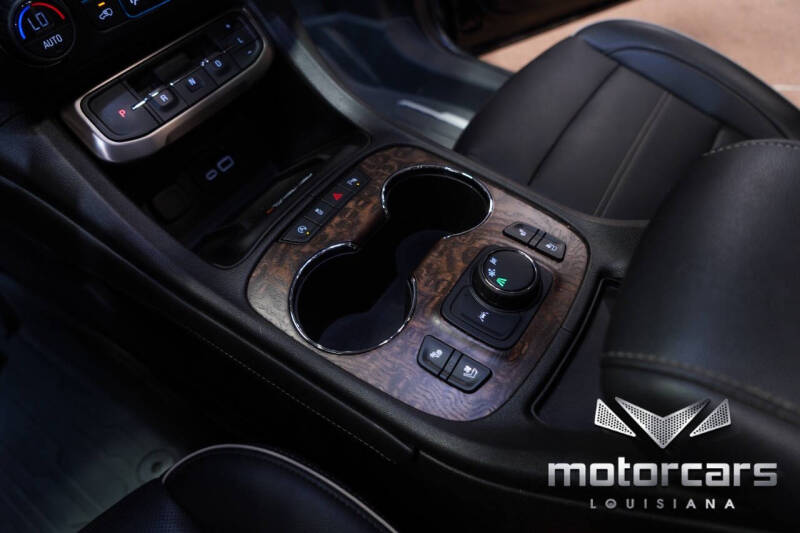 2021 GMC Acadia Denali