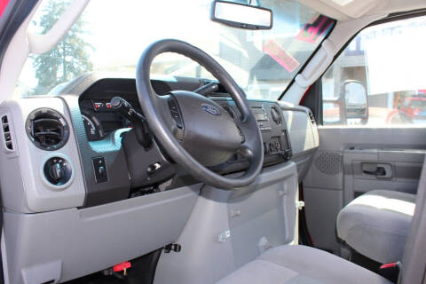 2015 Ford E-Series E-450 SD