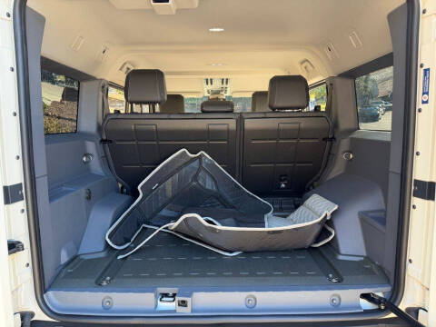 2024 Ineos Grenadier Fieldmaster