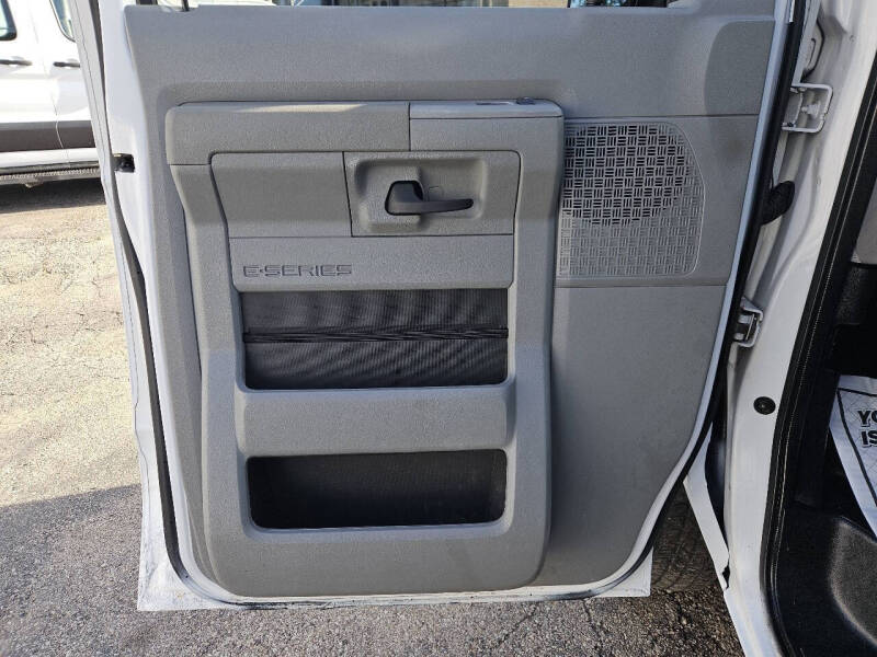 2014 Ford E-Series