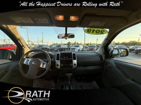 2016 Nissan Frontier SV