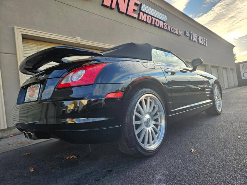 2005 Chrysler Crossfire SRT-6 photo 26