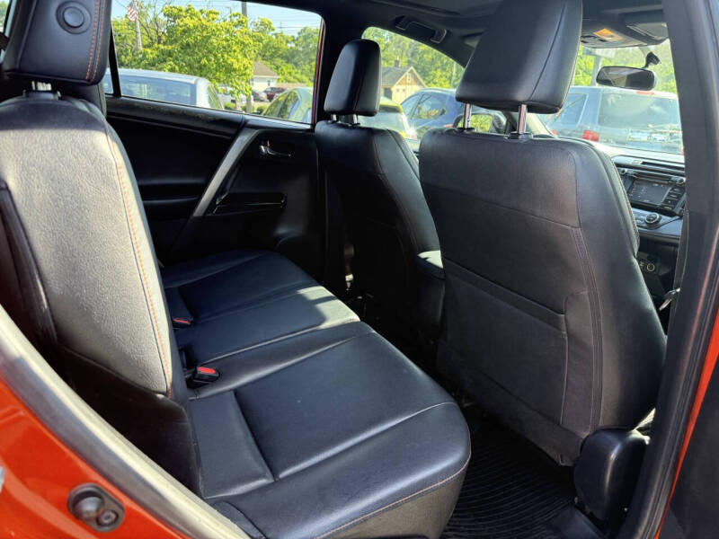 2016 Toyota RAV4 SE