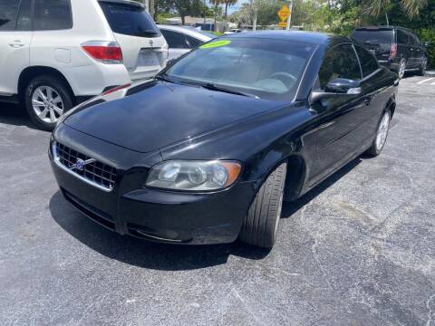 2009 Volvo C70 for sale at Mike Auto Sales in West Palm Beach FL