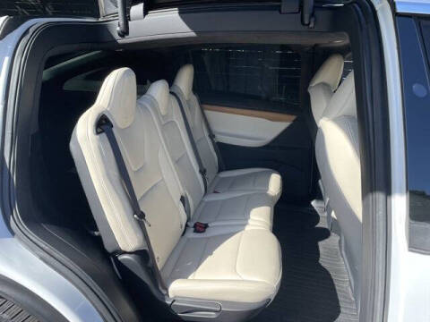 2020 Tesla Model X Long Range
