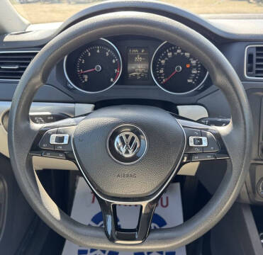 2015 Volkswagen Jetta