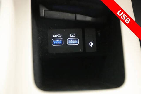 2022 Genesis GV70 2.5T Standard