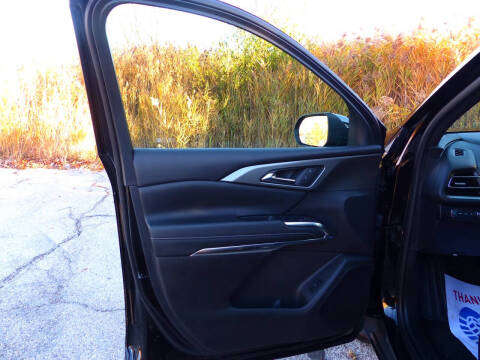 2024 Chevrolet Traverse LT