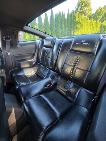 2005 Ford Mustang GT Premium