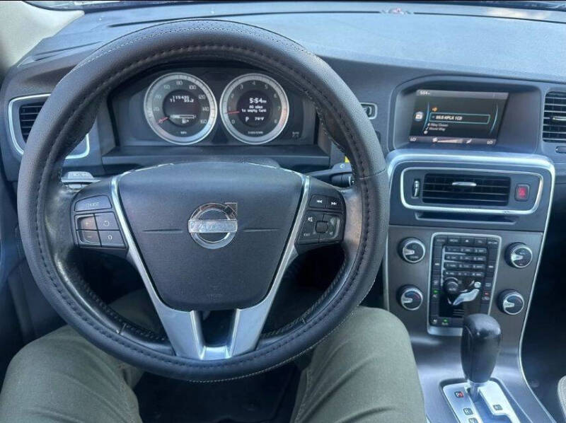 2012 Volvo S60 T5