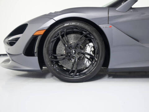 2025 McLaren 750S Spider