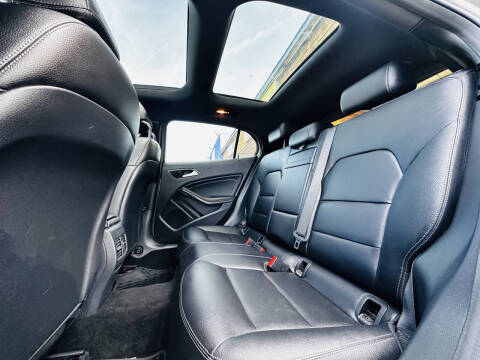 2017 Mercedes-Benz GLA GLA 250