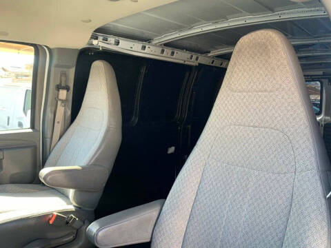 2018 Chevrolet Express 2500