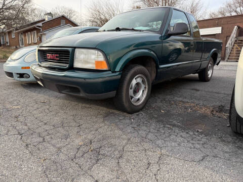 1998 GMC Sonoma for sale at TNT Auto Sales in Bangor PA