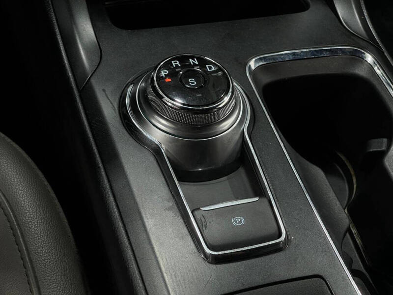 2017 Ford Fusion V6 Sport