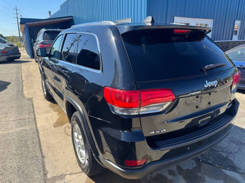 2017 Jeep Grand Cherokee Laredo E