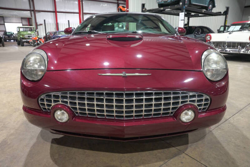 2004 Ford Thunderbird Deluxe