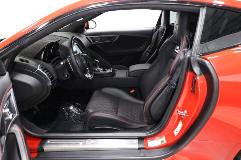 2020 Jaguar F-TYPE SVR
