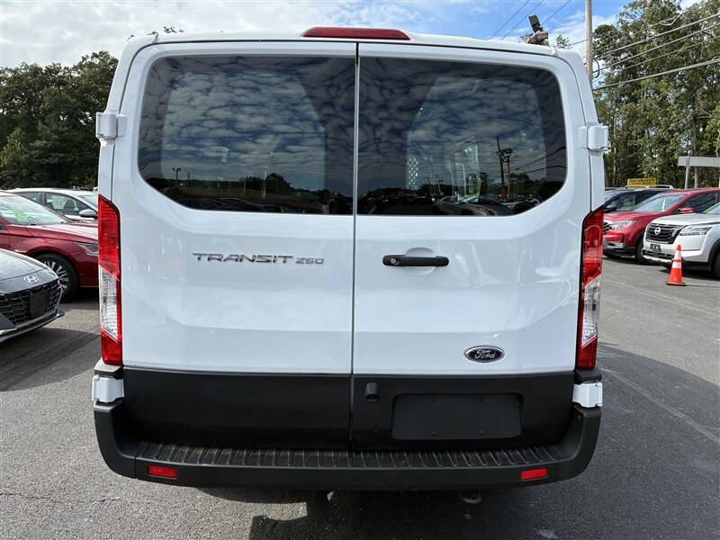 2024 Ford Transit